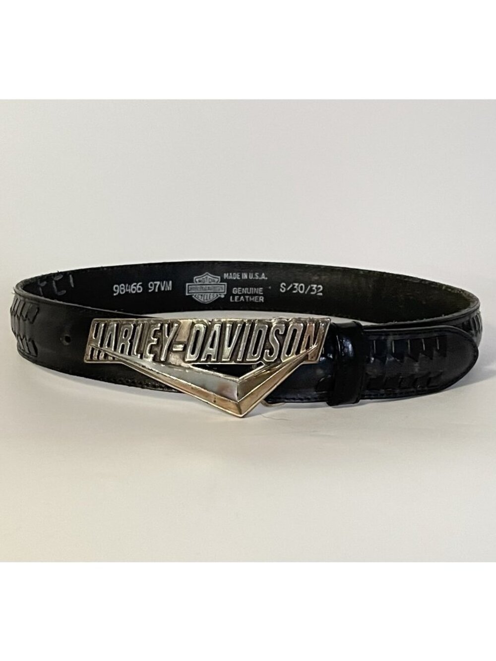 Vintage 1990s Harley Davidson Mens Small Leather Belt 30/32 Made in USA Buckle